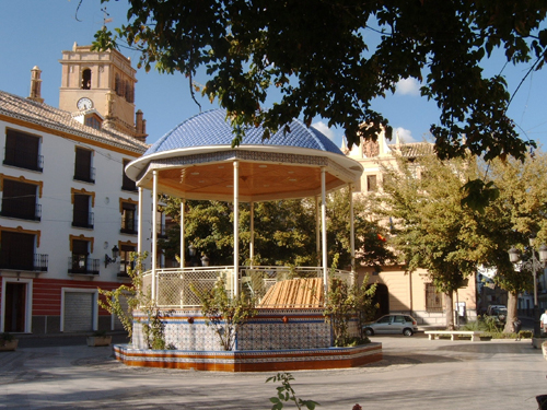 plaza mayor de huescar